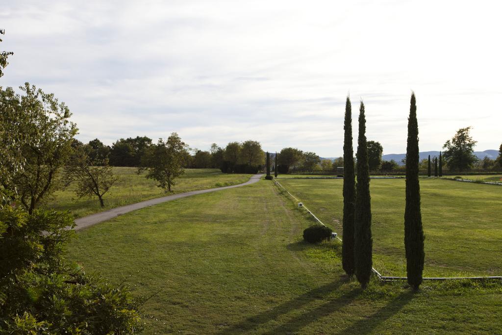 Foresteria Dei Piaceri Campestri Casciago Exterior photo